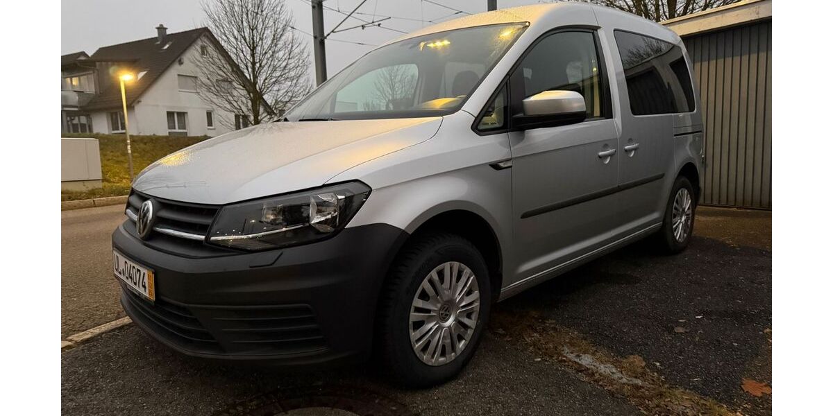 VW Caddy 178.000 km 12.490 &euro; Neu-Ulm (Pfuhl) 89233