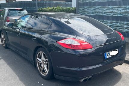Porsche Panamera 148.000 km 19.500 &euro; Köln 50829