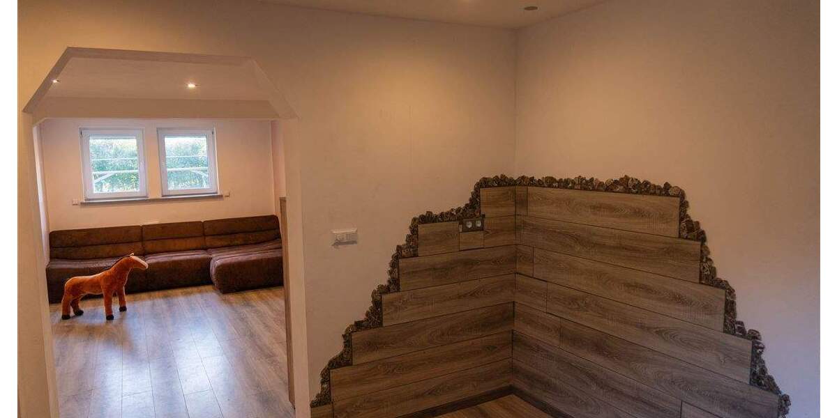 Mehrfamilienhaus, Wohnhaus Gröbenzell - 8 Zimmer, 192 m&sup2;, 1.199.000&euro; | Angebot:25372947