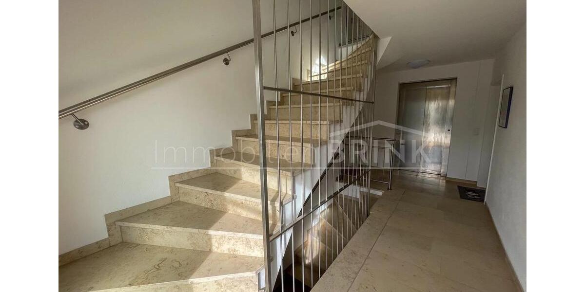 Etagenwohnung Markt Erlbach - 2 Zimmer, 86 m&sup2;, 750&euro; | Angebot:26252408