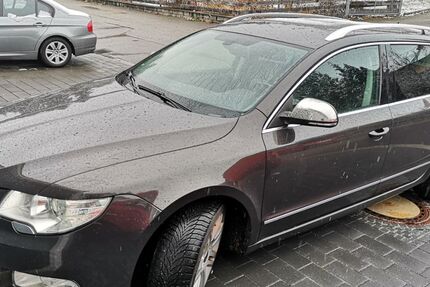 Skoda Superb 170.000 km 9.900 &euro; Brannenburg 83098