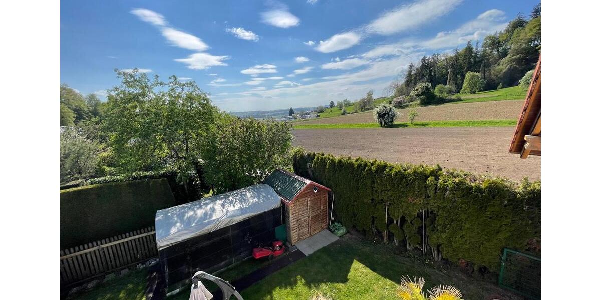Einfamilienhaus Frickingen - 8 Zimmer, 205 m&sup2;, 750.000&euro; | Angebot:26414802