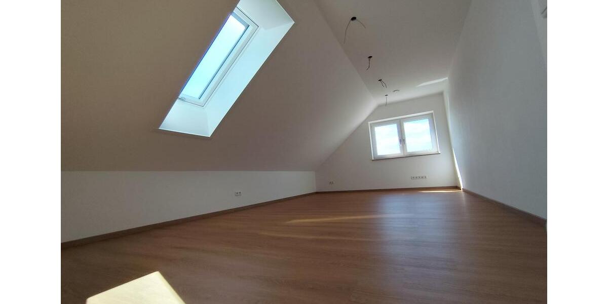 Mehrfamilienhaus, Wohnhaus Ehekirchen - 6 Zimmer, 170 m&sup2;, 1.700&euro; | Angebot:26399722