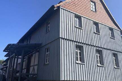 Haus Friedland-Lichtenhagen Lichtenhagen - 8 Zimmer, 222 m&sup2;, 235.000&euro; | Angebot:25670416