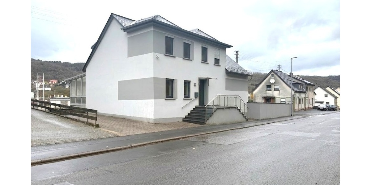 Attraktives und modernisiertes Einfamilienhaus mit Einliegerwohnung - Einfamilienhaus Idar-Oberstein Oberstein | Angebot:25783192