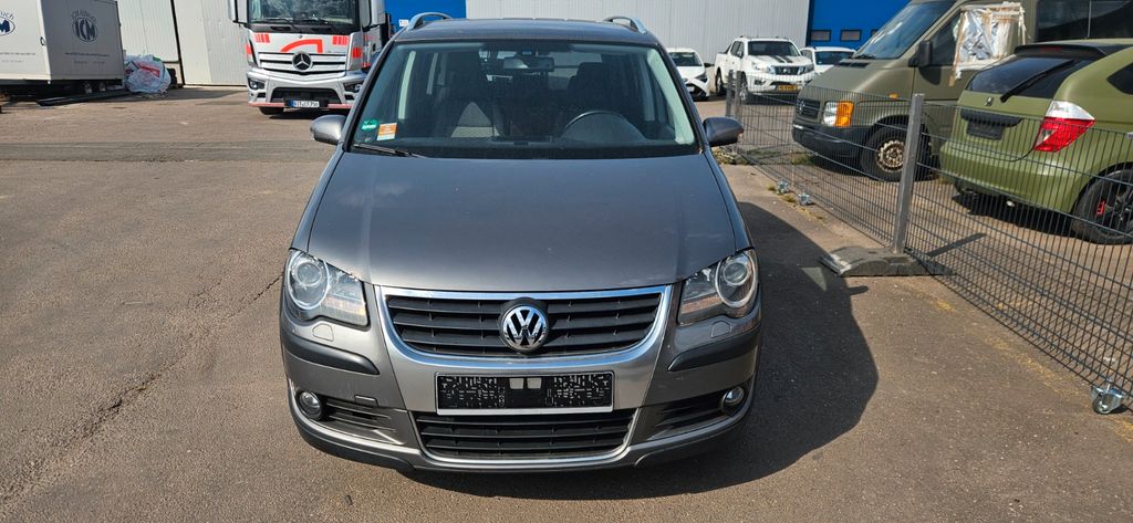 VW Touran 171.000 km 3.999 &euro; Bitburg 54634