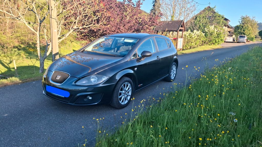 Seat Leon 207.000 km 2.900 &euro; Zell a.H. 77736
