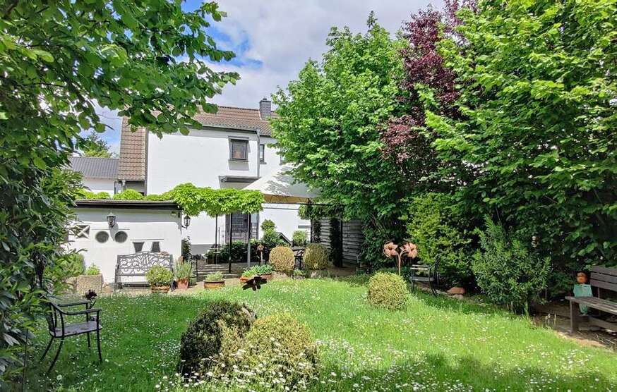 Haus zum Kaufen in Mainz-Kostheim 698.000 € 176.2 m²