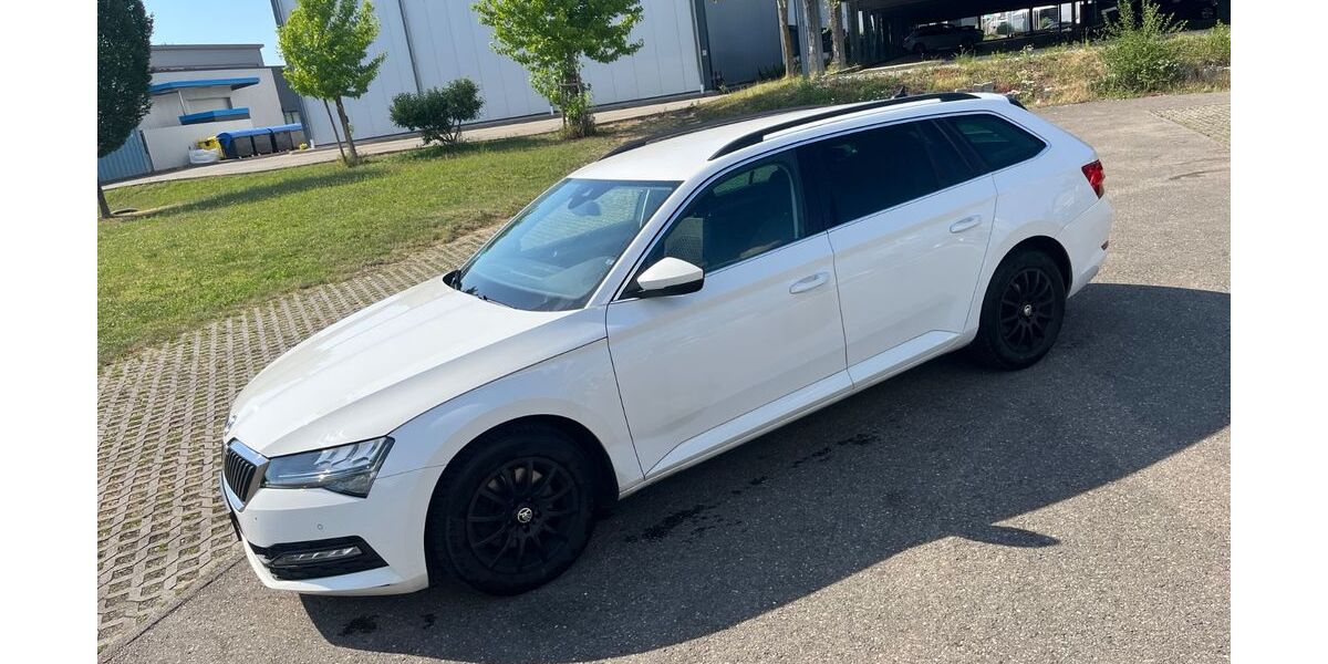 Skoda Superb 237.000 km 12.690 &euro; Ludwigsburg 71642