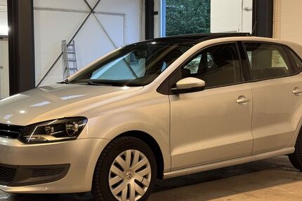 VW Polo 82.136 km 9.990 &euro; Bielefeld 33649