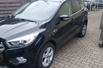 Ford Kuga 64.000 km 13.950 &euro; Bielefeld 33609