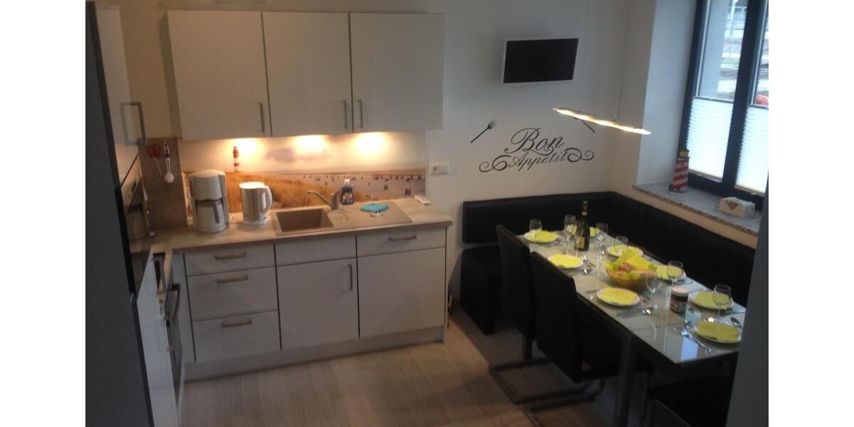 Erdgeschoßwohnung Binz - 4 Zimmer, 92 m&sup2;, 2.000&euro; | Angebot:26411419