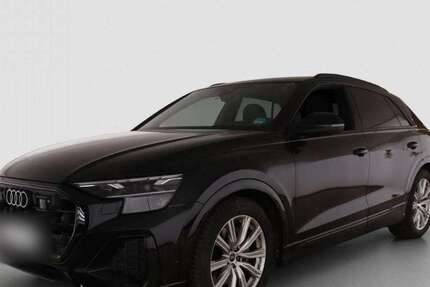 Audi Q8 24.975 km 64.810 € Grünwald 82031