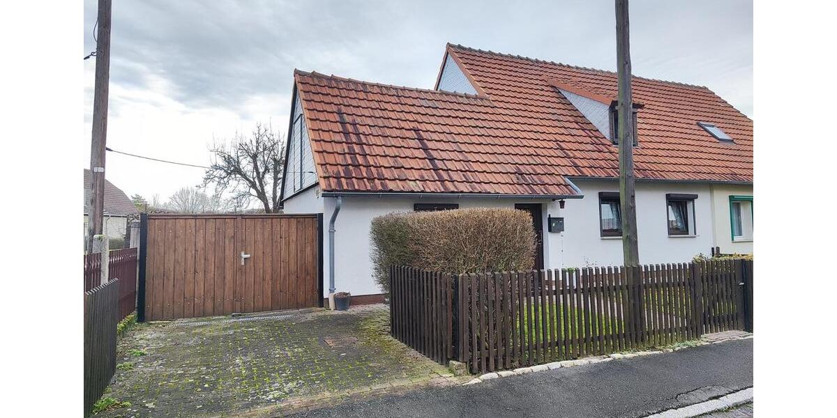 Doppelhaushälfte in Rastenberg 7 zimmer