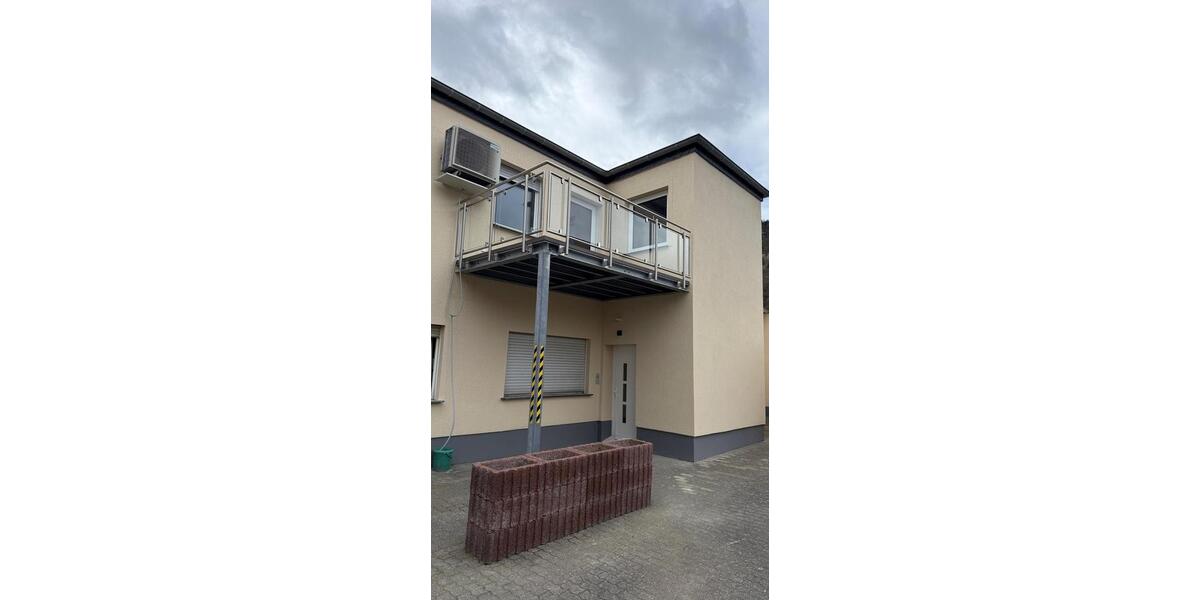 Etagenwohnung Andernach - 2 Zimmer, 72 m&sup2;, 1.175&euro; | Angebot:26227277