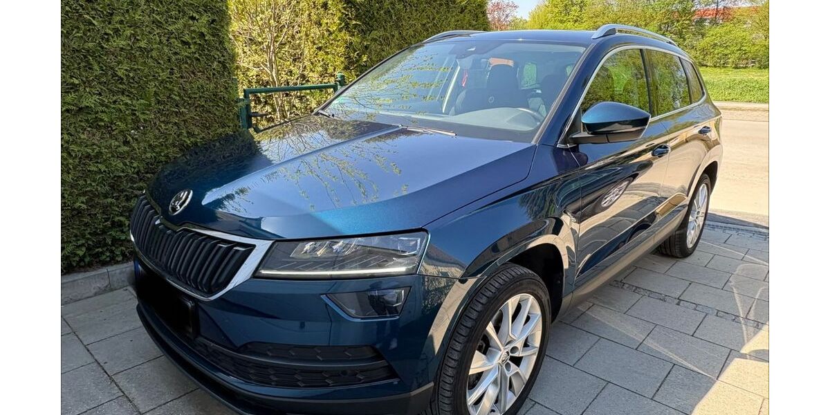 Skoda Karoq 90.000 km 21.000 &euro; München 80993