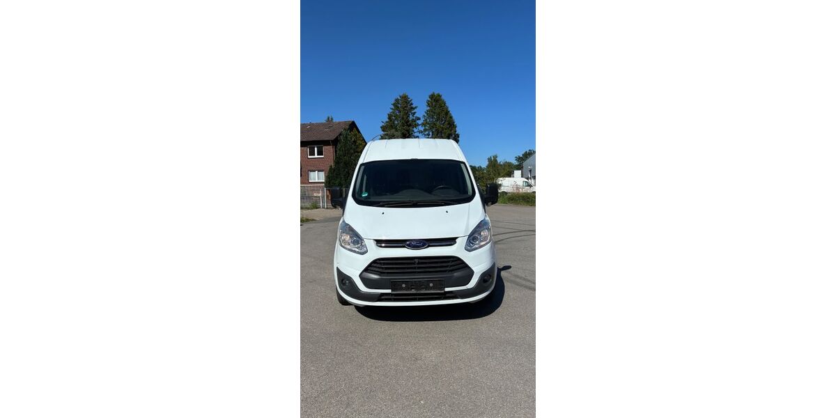 Ford Transit Custom 172.521 km 8.999 &euro; Celle 29227