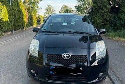Toyota Yaris 205.000 km 1.499 &euro; Herrenberg 71083