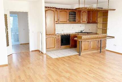 Wohnung Riesa Gröba - 3 Zimmer, 74 m&sup2;, 600&euro; | Angebot:24973610