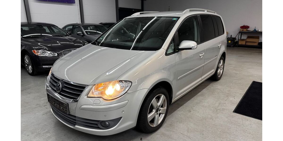 VW Touran 280.000 km 4.350 &euro; Much 53804