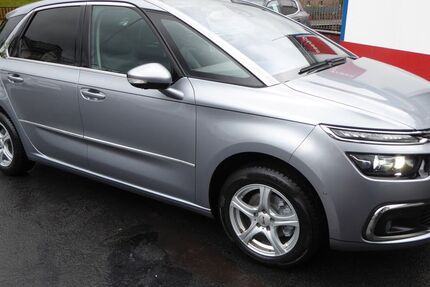 Citroen C4 SpaceTourer 69.990 km 17.495 € Steinau 36396