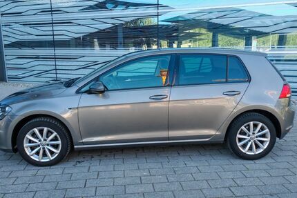 VW Golf 250.000 km 6.999 &euro; Frankfurt am/Main 60389
