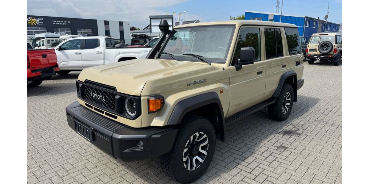 Toyota Land Cruiser 3.116 km 85.980 &euro; Rheinbach 53359