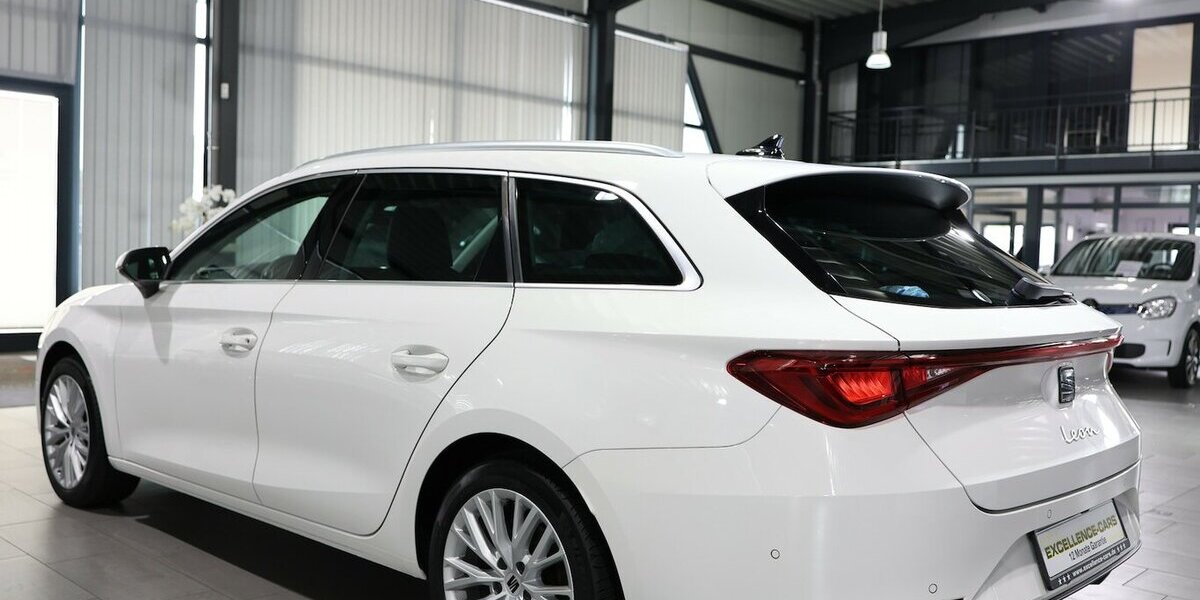 Seat Leon ST 2.0 TDI DSG XCELLENCE / LEDER / ACC+LANE 75.000 km 19.777 &euro; Hamm 59077