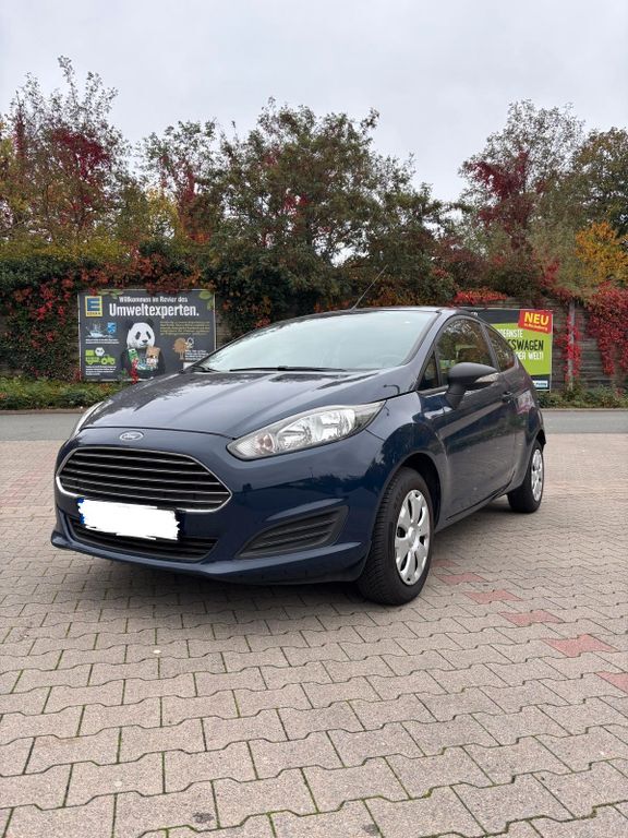 Ford Fiesta 130.000 km 3.700 € Porta Westfalica 32457
