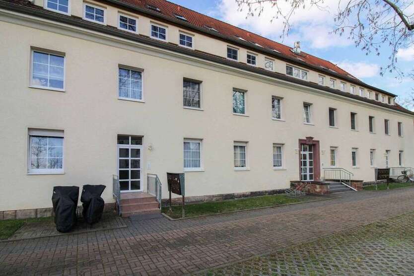Wohnung zum Kaufen in Merseburg (Saale) 78.000 € 46.24 m²