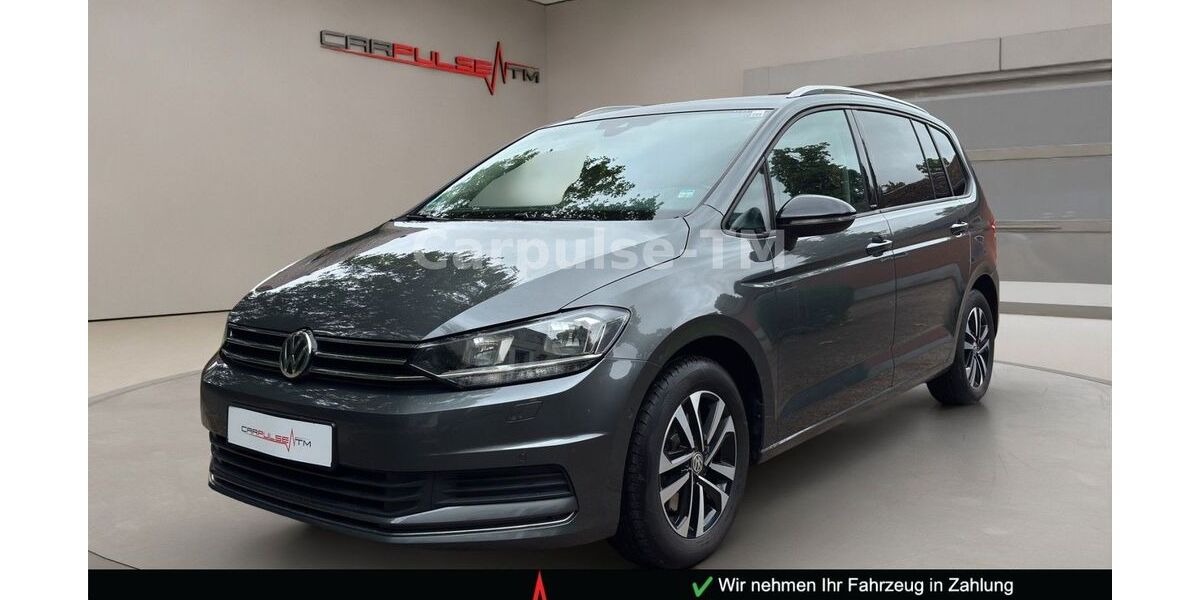 VW Touran 68.000 km 22.900 &euro; Kastorf 23847
