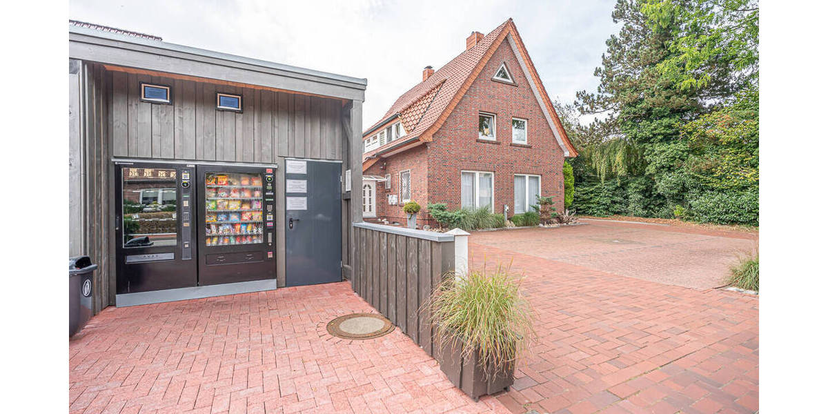 Einfamilienhaus Westerstede - 1 Zimmer, 363 m&sup2;, 995.000&euro; | Angebot:25700106