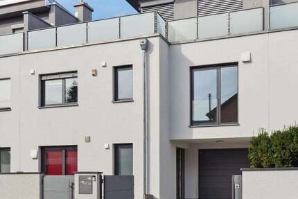Haus zum Kaufen in Augsburg 999.000 € 145 m²