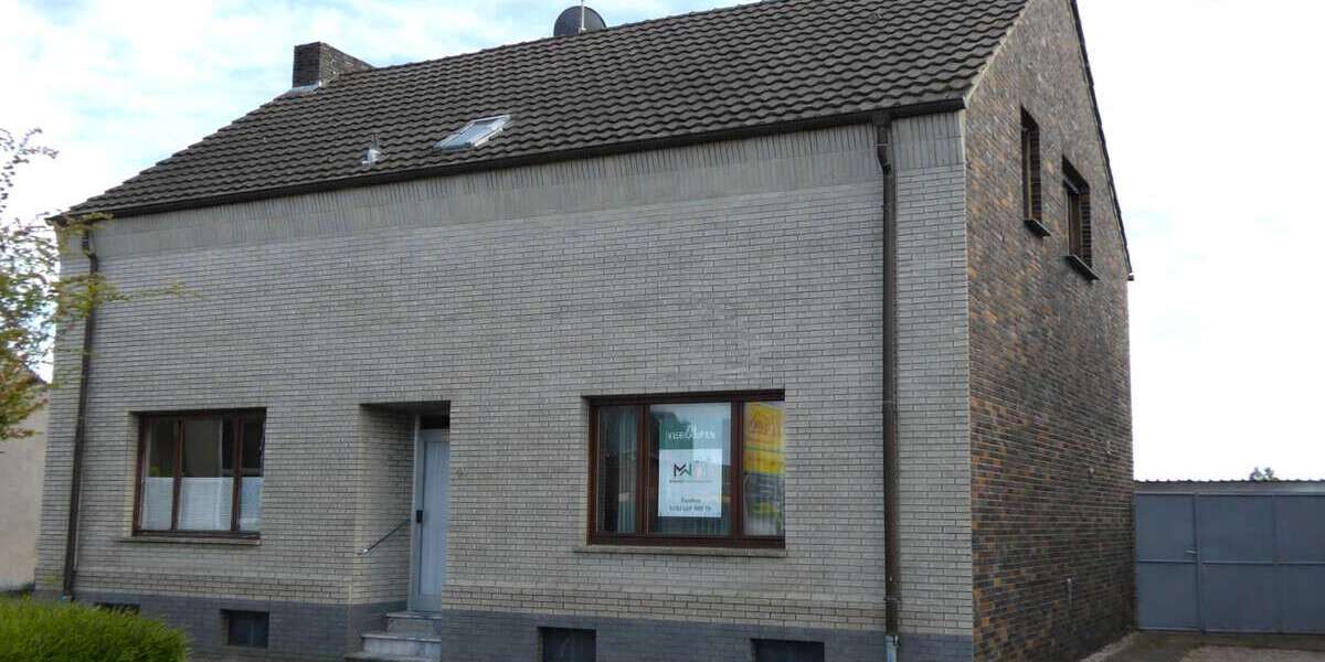 Einfamilienhaus Grefrath - 7 Zimmer, 120 m&sup2;, 285.000&euro; | Angebot:26394021
