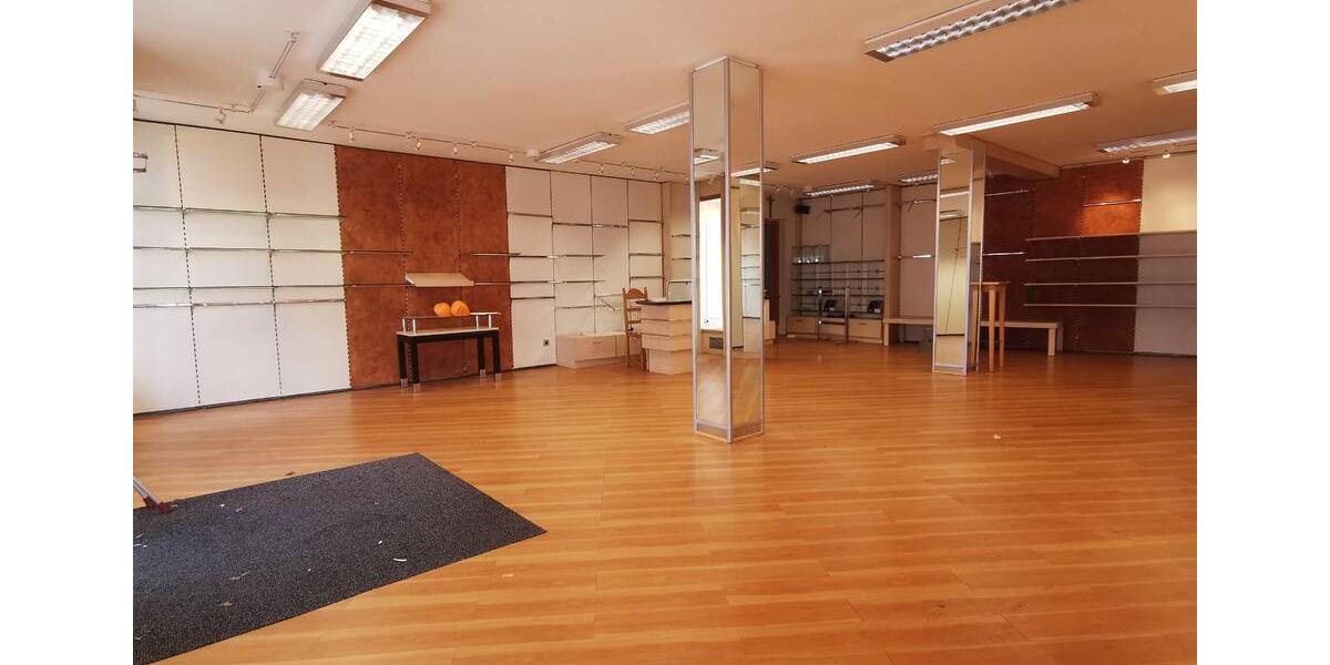 Gewerbeobjekt Zachenberg - 800&euro; | Angebot:26279381