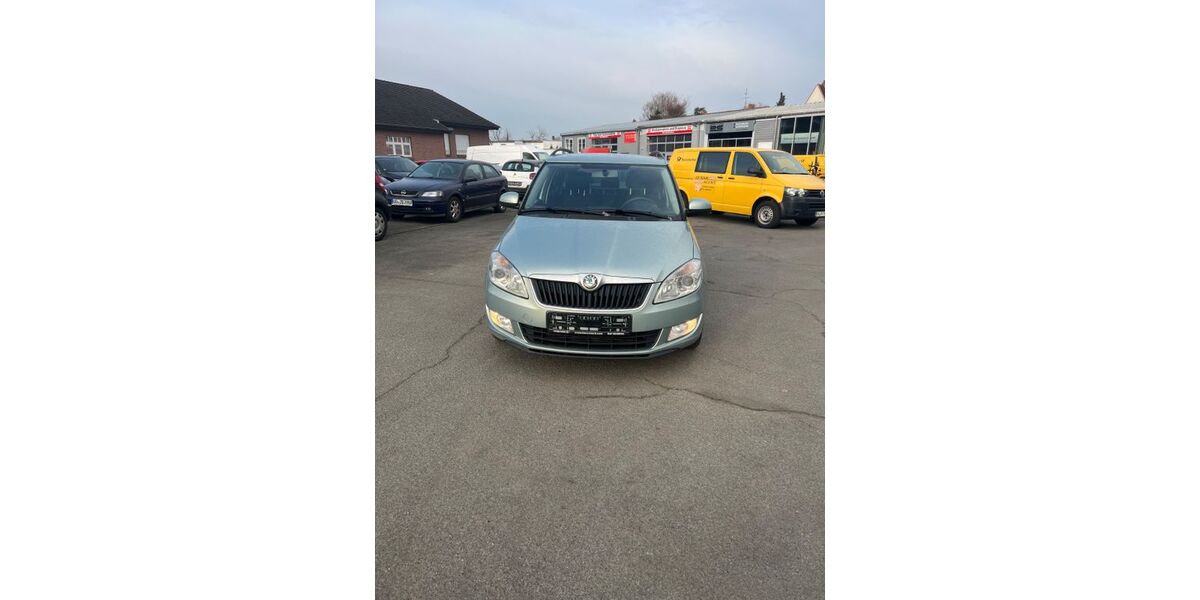 Skoda Fabia 336.863 km 2.290 &euro; Lübeck 23560