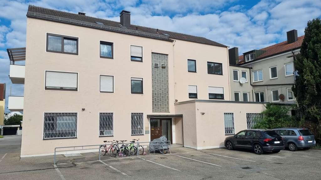 Etagenwohnung Ingolstadt Nordwest - 4 Zimmer, 84 m&sup2;, 950&euro; | Angebot:26271569
