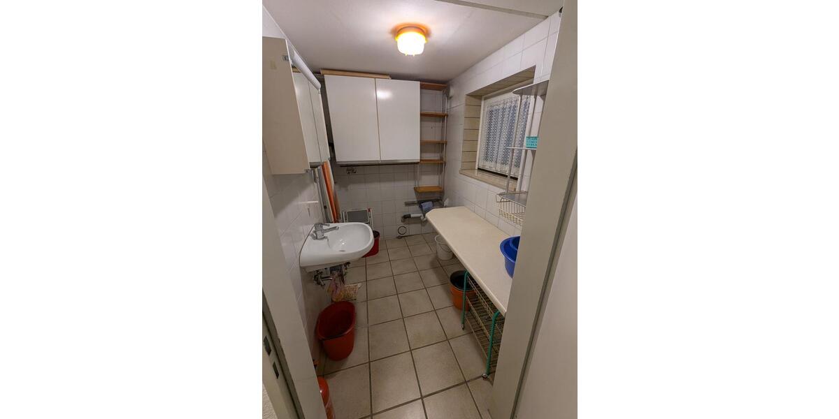 Etagenwohnung Eggenfelden - 2.5 Zimmer, 74 m&sup2;, 750&euro; | Angebot:26303040