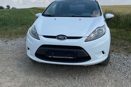 Ford Fiesta 176.000 km 2.900 &euro; Eutingen im Gäu 72184