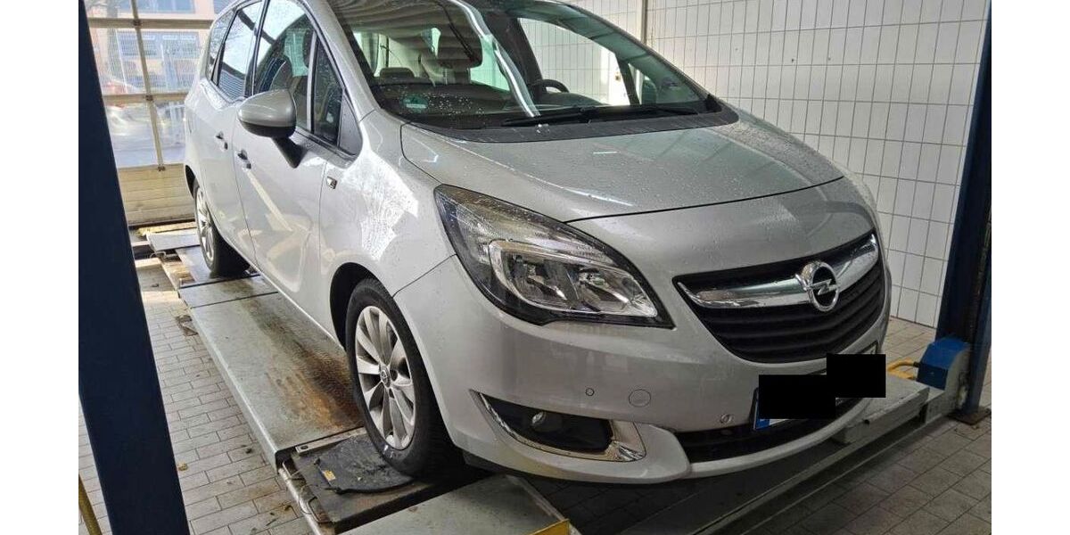 Opel Meriva 64.000 km 9.999 &euro; Torgau 04860