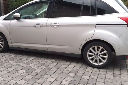 Ford Grand C-Max 106.000 km 12.600 &euro; Schmelz 66839