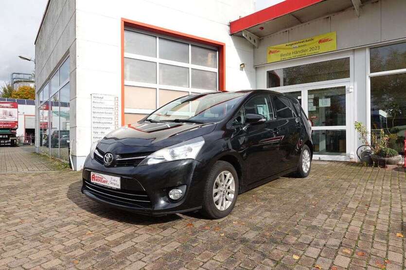 Toyota Verso 112.690 km 12.500 € Dahlwitz - Hoppegarten 15366