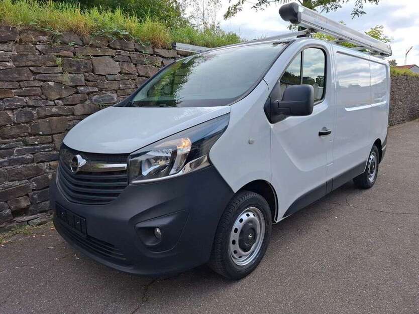 Opel Vivaro 79.000 km 15.900 € Mülheim an der Ruhr 45481