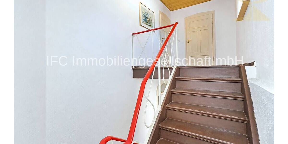 Mehrfamilienhaus, Wohnhaus Raguhn-Jeßnitz Jeßnitz - 7 Zimmer, 153 m&sup2;, 225.000&euro; | Angebot:26502933