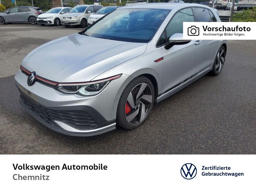 VW Golf 15.647 km 32.690 € Chemnitz 09113