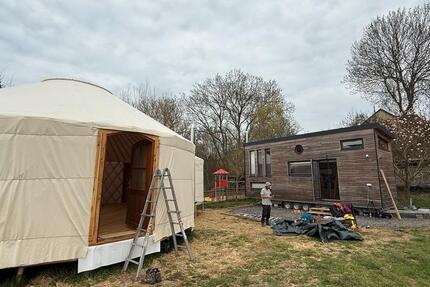 Luxuriöse Jurten 7m+4m inkl. Einrichtung - winterfest - neu 2 zimmer