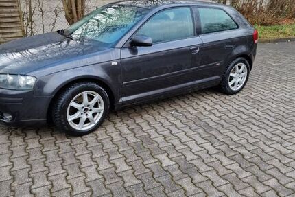 Audi A3 348.555 km 1.499 &euro; Rettert 54370