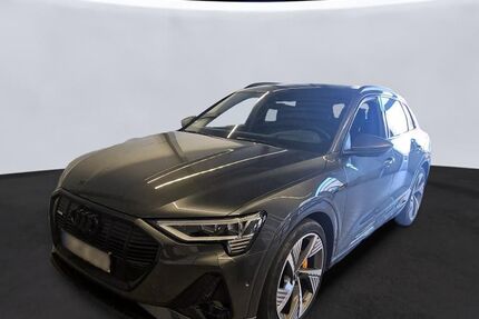 Audi e-tron 59.095 km 37.990 &euro; Hamburg 22047