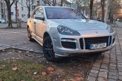 Porsche Cayenne 252.500 km 12.500 € München 80805