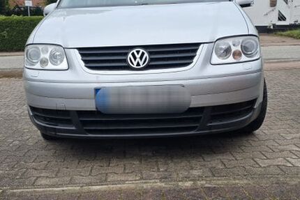 VW Touran 210.664 km 999 &euro; Neustadt in Holstein 23730